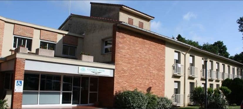 🎬 Clap de fin: 
Aujourd’hui la @[Clinique Monié](urn:li:organization:26141068) dit adieu à son bâtiment originel. 

Dep
